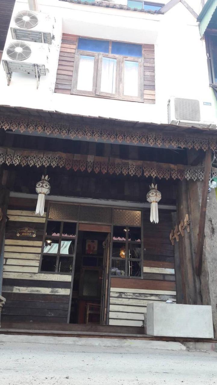 Hostel @Lanna House (Adults Only) Chiang Mai Exterior foto